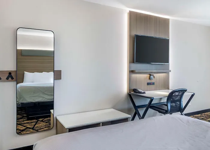 Quality Inn & Suites Athens University Area