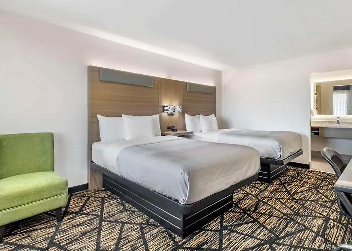 Quality Inn & Suites Athens University Area